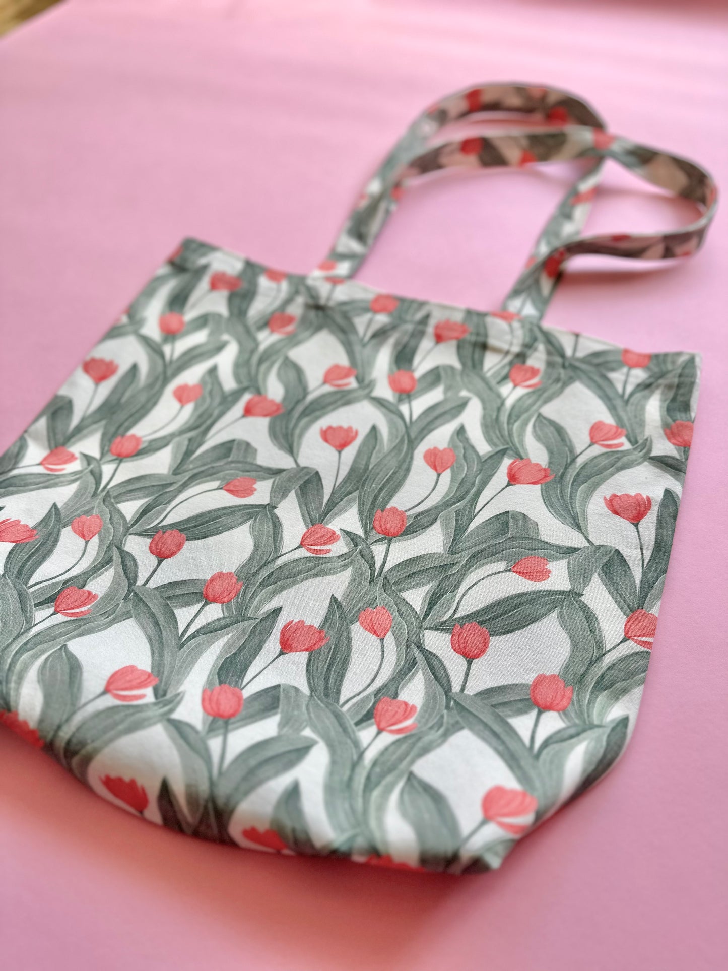 Tulips Tote Bag